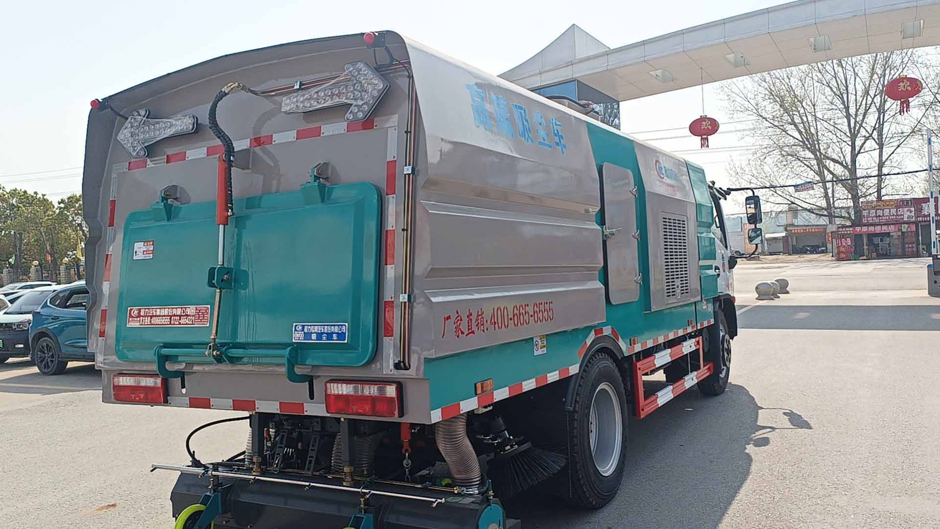 程力吸尘车厂家直销，东风大福瑞卡高端吸尘车