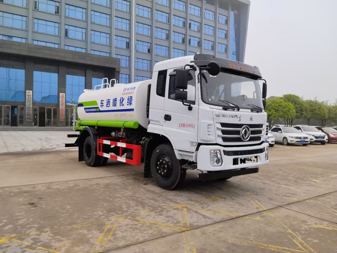 程力东风K6新款12吨绿化洒水车